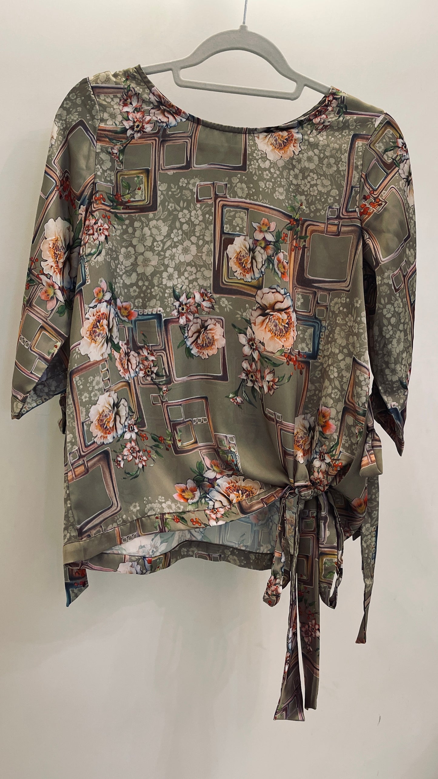 FLORAL SILK SHIRT